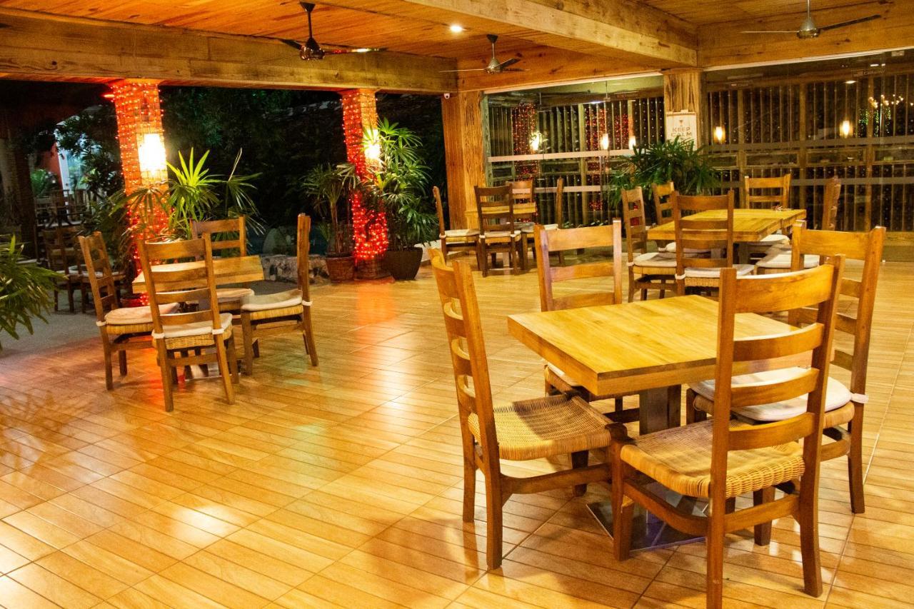 Deluxe Suites Guacamayos - Eco-Lodge & Swimming Pool Bonao Extérieur photo